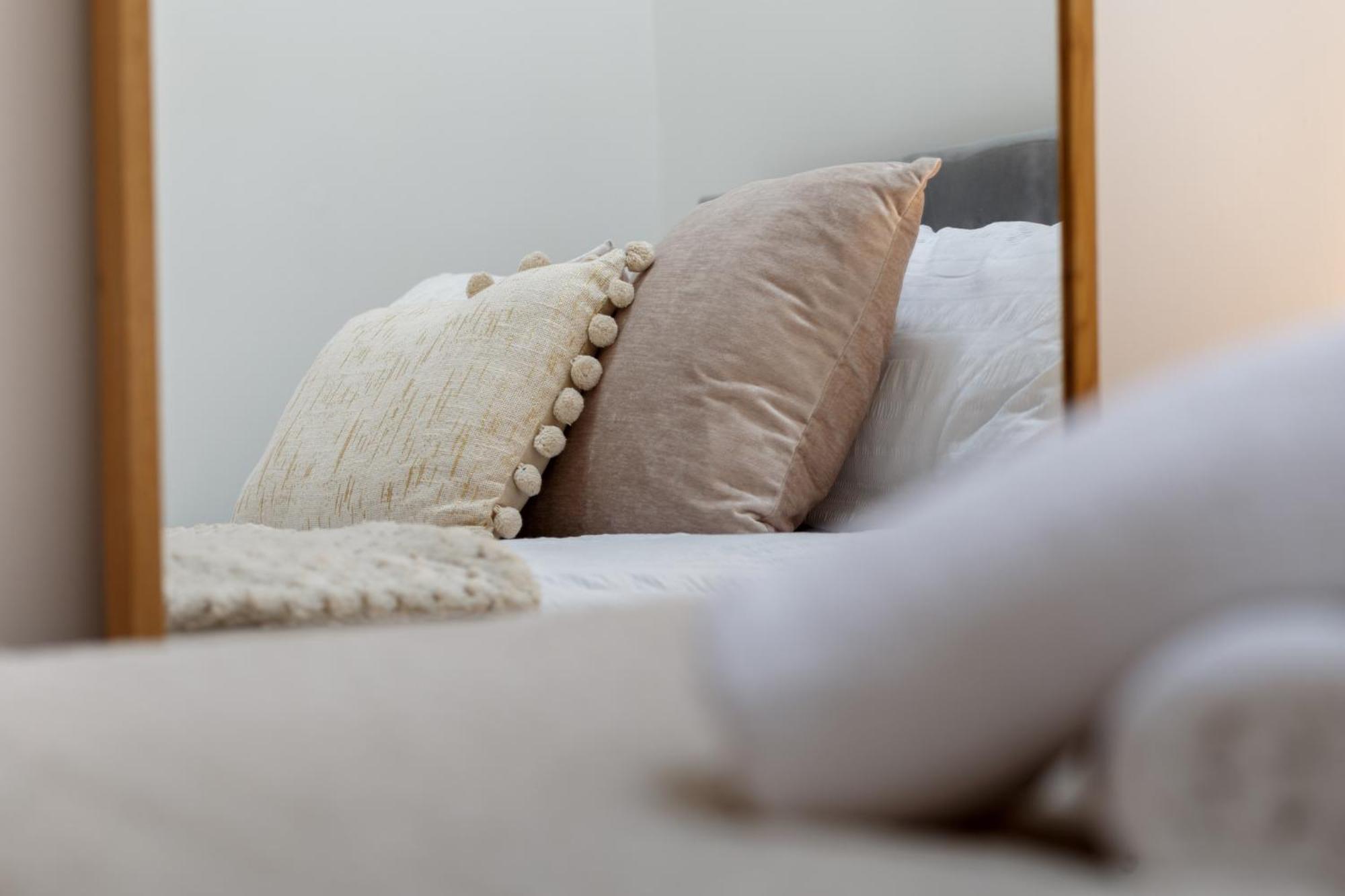Cozy Downtown Loft In Bradford Lejlighed Bradford  Eksteriør billede